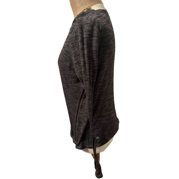 Lululemon active top long sleeve grey sz 8 /medium - Picture 4 of 7